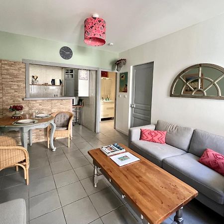 La Courette - T2 Plus Parking Gratuit Nimes Exterior photo
