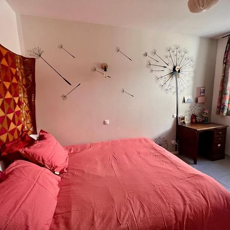 La Courette - T2 Plus Parking Gratuit Nimes Exterior photo